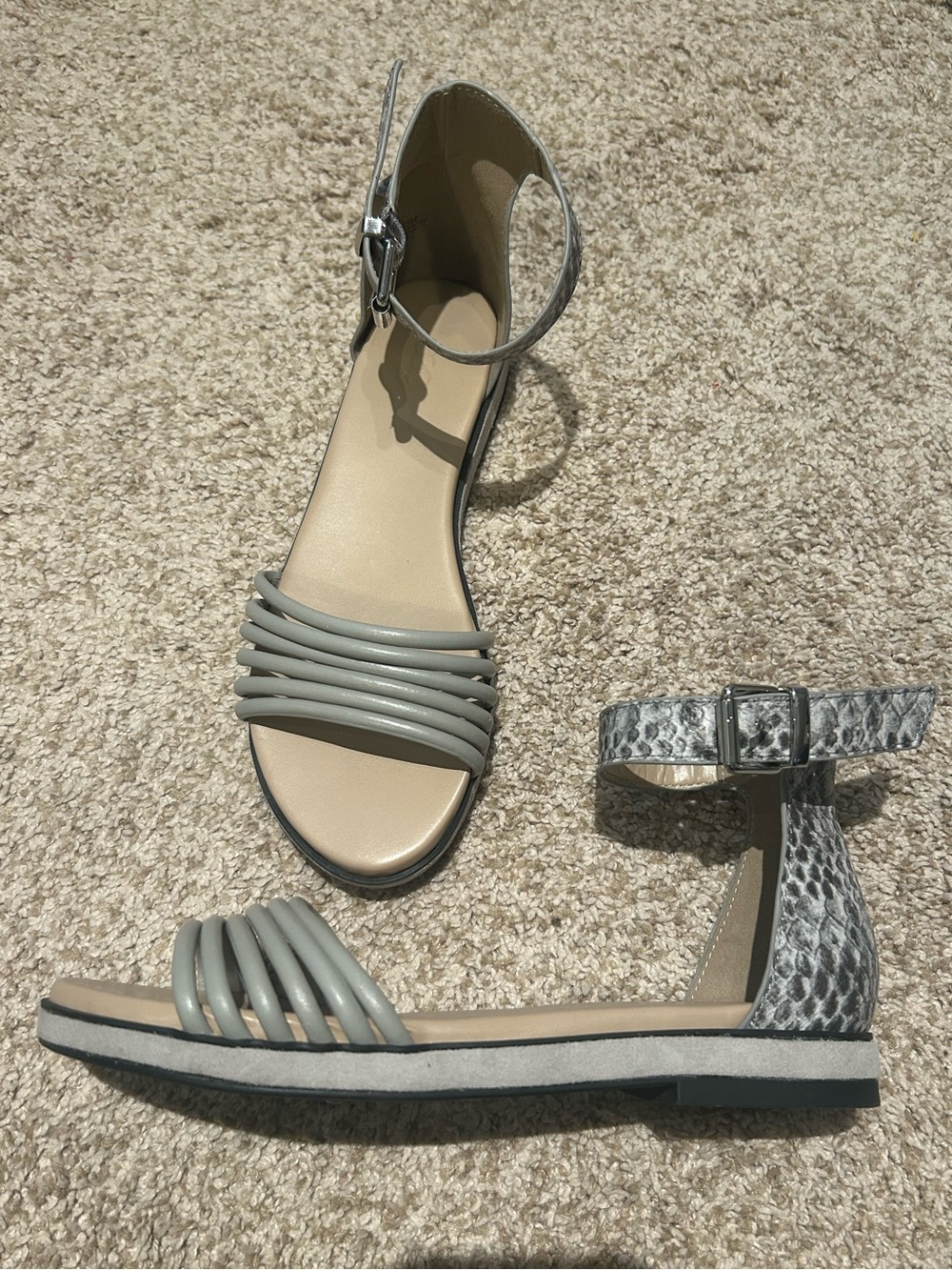 LOGO By Lori Goldstein Grace gray Snake print strappy sandals